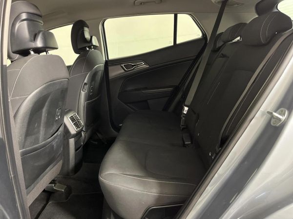 2022-Kia-Sportage-16-T-GDI-LX-Auto image:3