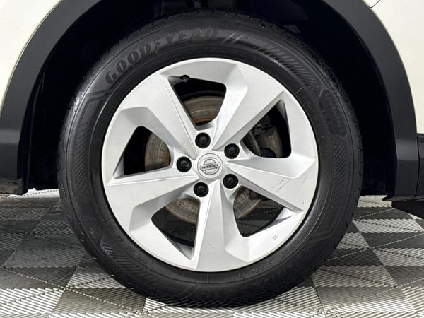 2019-Nissan-Qashqai-12T-Acenta-Plus-Auto image:5