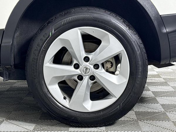 2019-Nissan-Qashqai-12T-Acenta-Plus-Auto image:6