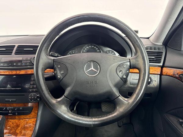 2006-Mercedes-Benz-E-Class-E-200K image:12