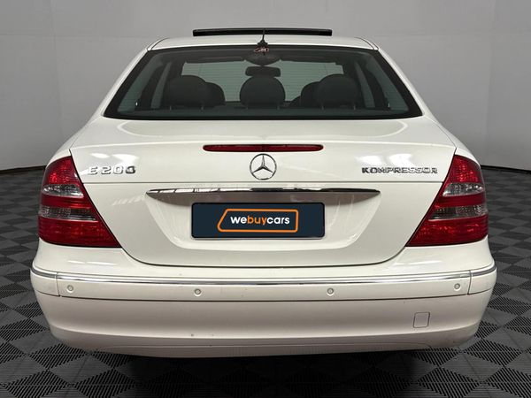 2006-Mercedes-Benz-E-Class-E-200K image:18