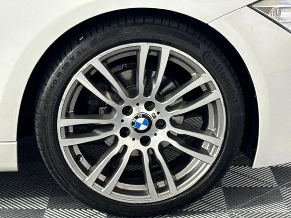 2016-BMW-3-Series-320i-M-Sport-Auto image:5