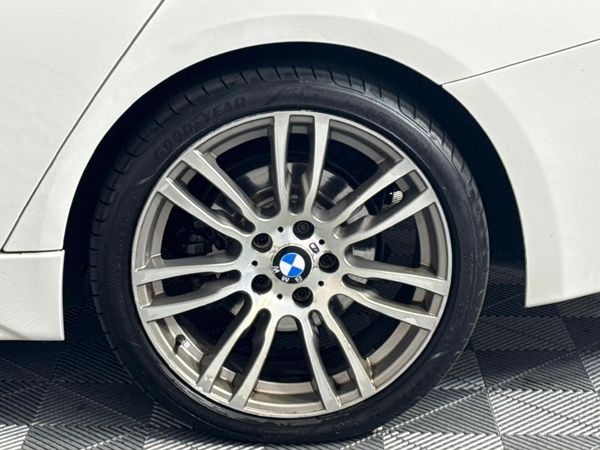 2016-BMW-3-Series-320i-M-Sport-Auto image:6