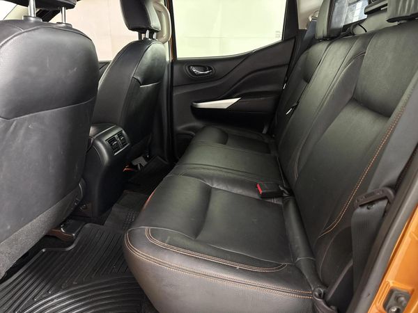 2017-Nissan-Navara-23D-LE-4x4-Auto-Double-Cab image:2