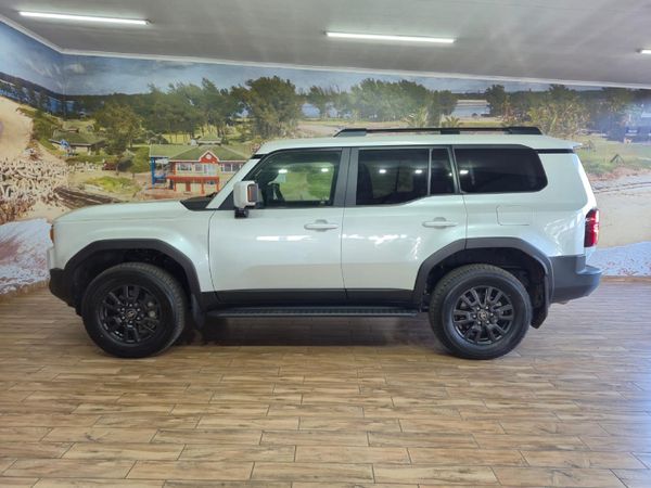 2024-Toyota-Land-Cruiser-Prado-TX-28GD-Auto image:5