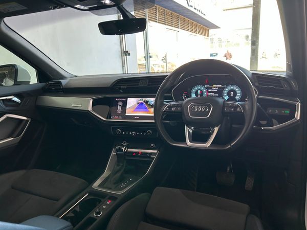 2024-Audi-Q3-Sportback-14-TFSI-Auto-S-Line-35-TFSI image:9