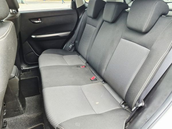 2019-Suzuki-Vitara-16-GL image:25