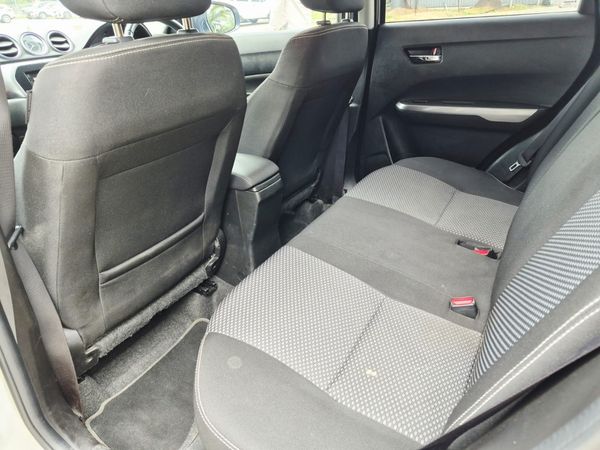 2019-Suzuki-Vitara-16-GL image:27