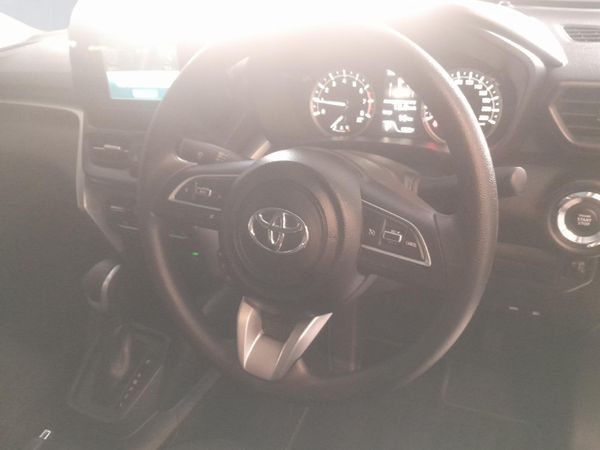2025-Toyota-Urban-Cruiser-15-XR-Auto image:9