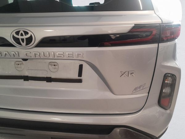 2025-Toyota-Urban-Cruiser-15-XR-Auto image:17