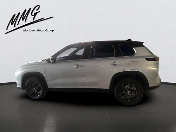 2025-Toyota-Urban-Cruiser-15-XR-Auto image:3