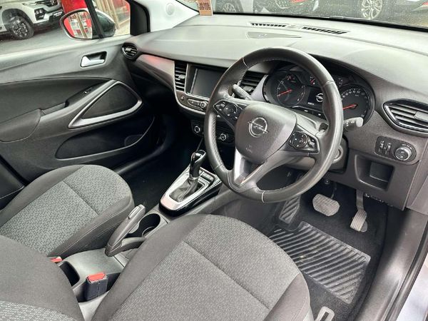 2022-Opel-Crossland-12T-Edition-Auto image:10