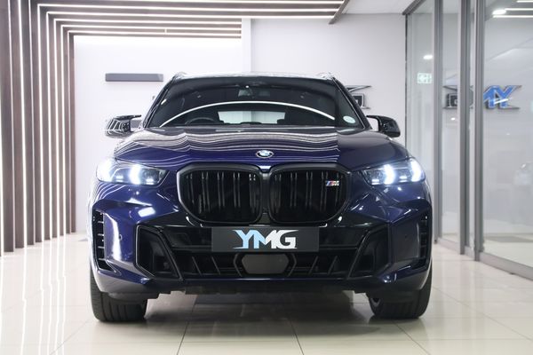 2023-BMW-X5-M60i image:1