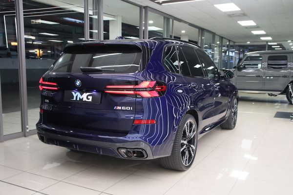 2023-BMW-X5-M60i image:2