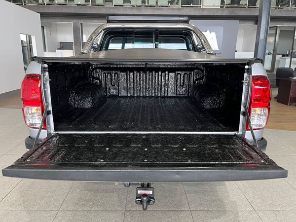 2018-Toyota-Hilux-28-GD-6-Raider-4x4-Double-Cab-Auto image:9