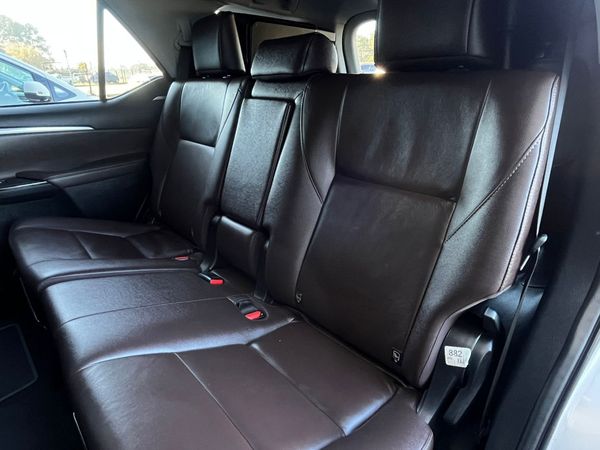 2018-Toyota-Fortuner-28-GD-6-Raised-Body-Auto image:14