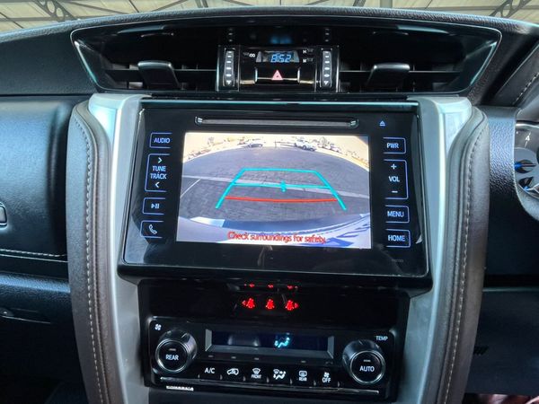 2018-Toyota-Fortuner-28-GD-6-Raised-Body-Auto image:19