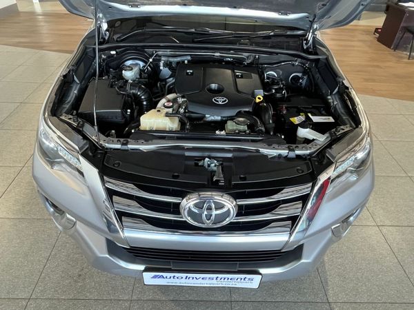 2018-Toyota-Fortuner-28-GD-6-Raised-Body-Auto image:6