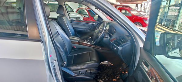 2008-BMW-X5-30d-Auto image:5