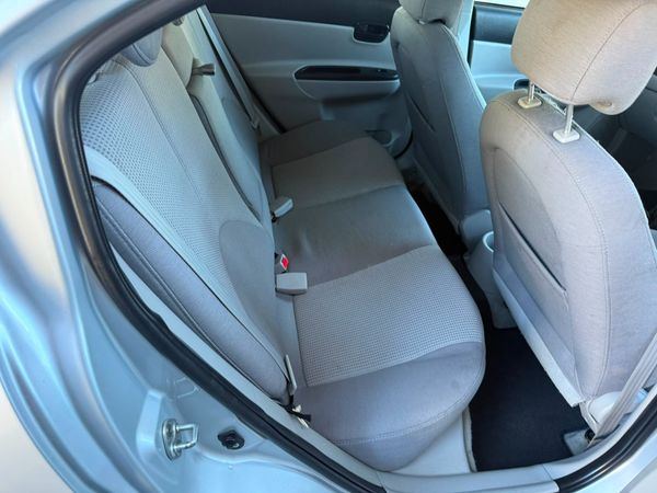 2007-Hyundai-Accent-16-GLS-HS image:7