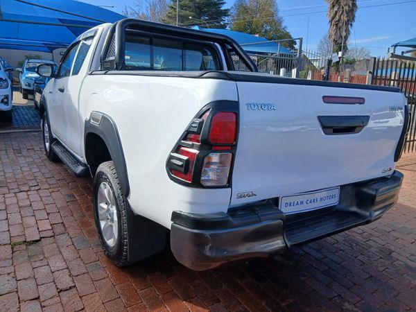 2018-Toyota-Hilux-24-GD-6-Raised-Body-SRX-Extended-Cab image:4