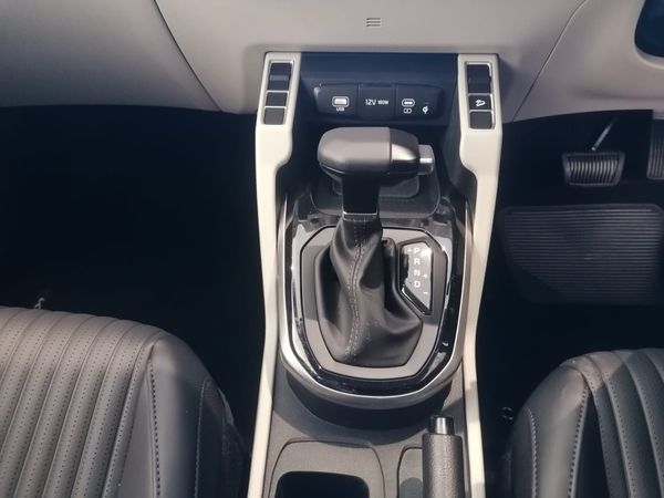 2026-Kia-Carens-15D-LX-Auto image:19