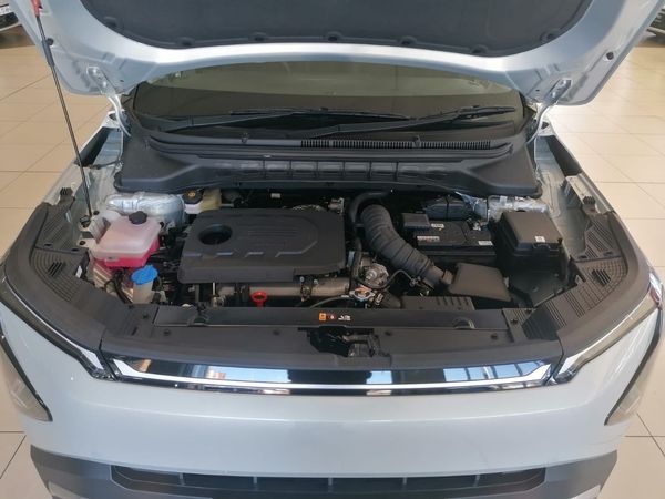 2026-Kia-Carens-15D-LX-Auto image:5