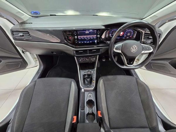 2022-Volkswagen-Polo-10-TSI-Life image:12