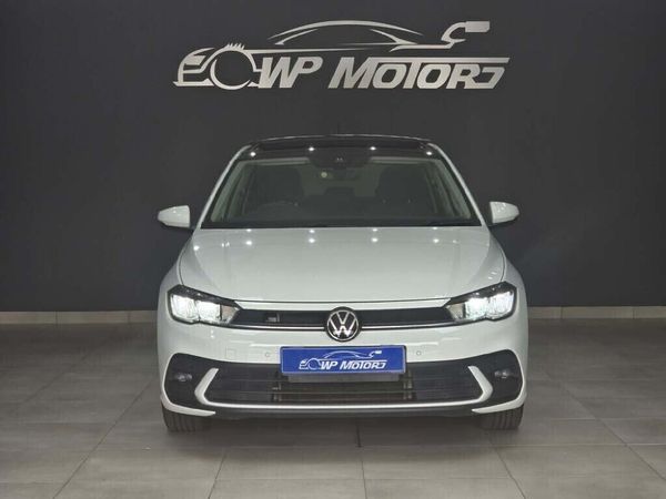 2022-Volkswagen-Polo-10-TSI-Life image:1