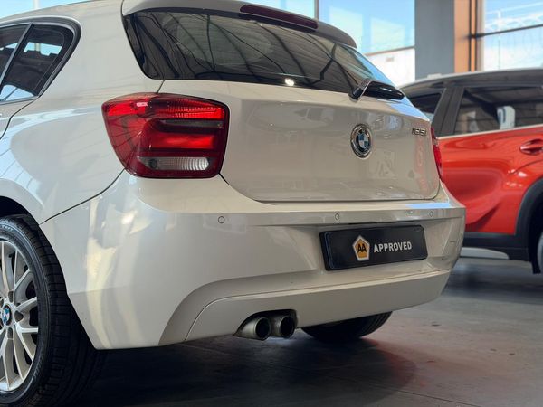 2015-BMW-1-Series-125i-5-dr-Auto image:22