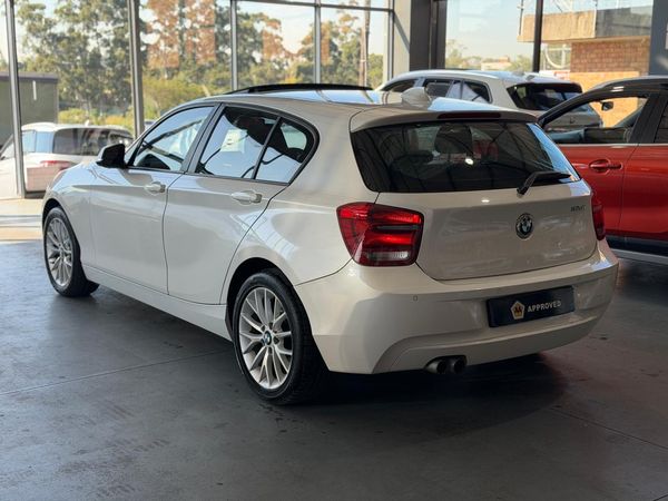 2015-BMW-1-Series-125i-5-dr-Auto image:4