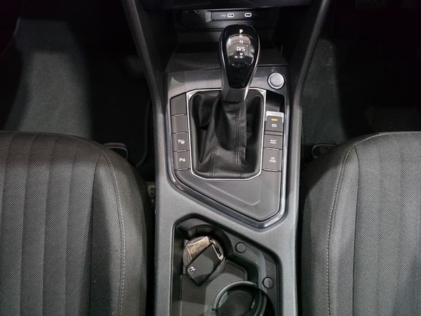2023-Volkswagen-Tiguan-Allspace-14-TSI-Life-DSG-Auto image:11