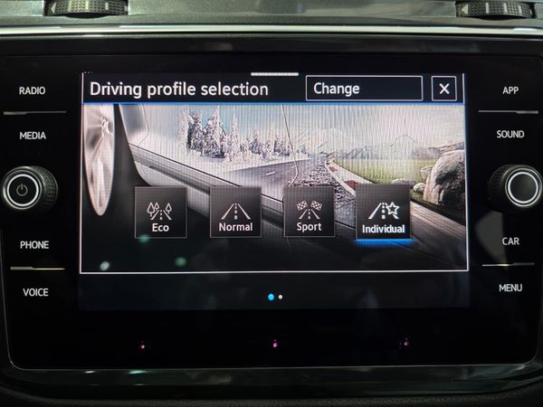 2023-Volkswagen-Tiguan-Allspace-14-TSI-Life-DSG-Auto image:16