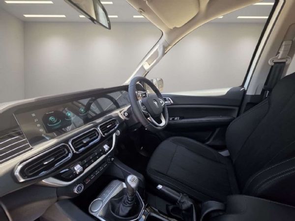 2025-Foton-Tunland-20T-G7-Elite-Double-Cab image:12