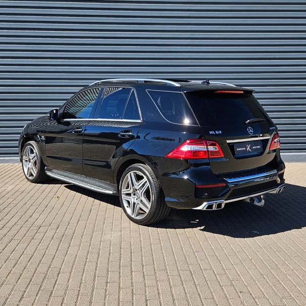 2016-Mercedes-AMG-ML-63-AMG image:5