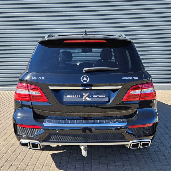 2016-Mercedes-AMG-ML-63-AMG image:7