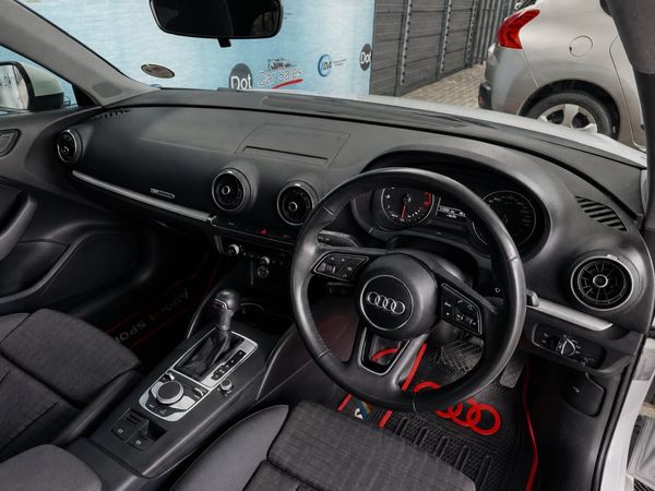 2020-Audi-A3-Sedan-10-TFSI-Auto-30-TFSI image:7