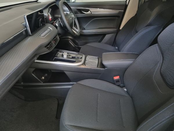 2026-Haval-Jolion-15T-City-Plus-DCT image:10