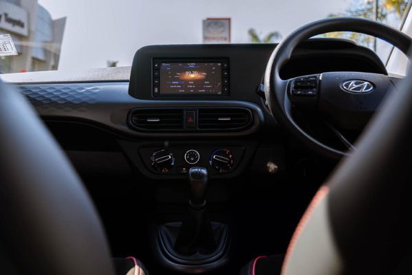 2023-Hyundai-Grand-i10-10-Motion image:11