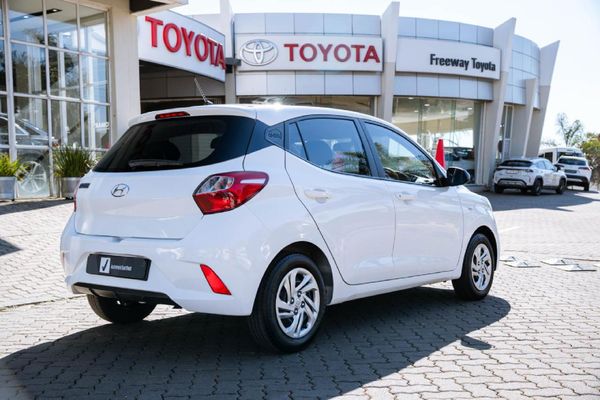 2023-Hyundai-Grand-i10-10-Motion image:21