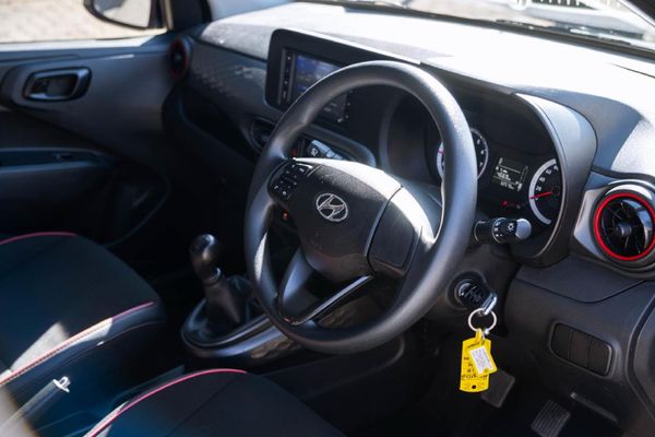 2023-Hyundai-Grand-i10-10-Motion image:6