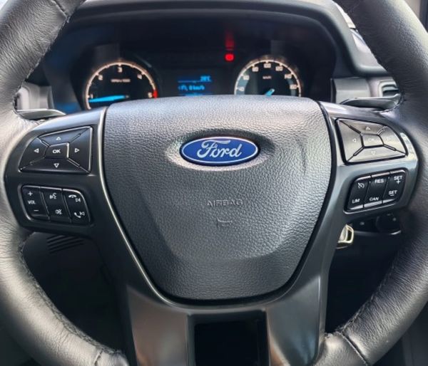 2018-Ford-Everest-22-TDCi-XLS-Auto image:6