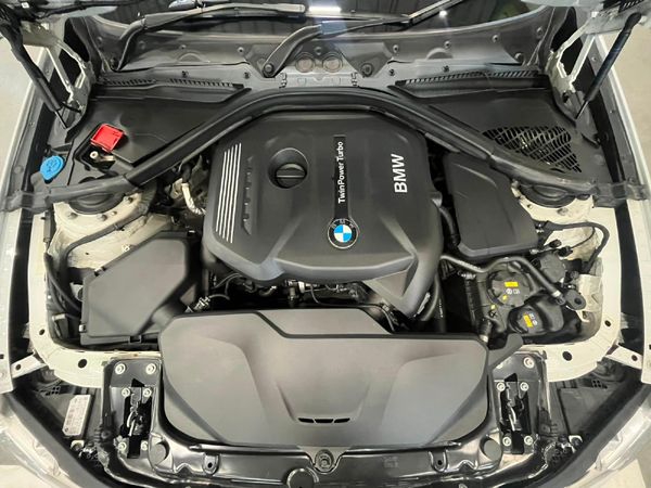 2018-BMW-3-Series-320i-M-Sport-Auto image:9