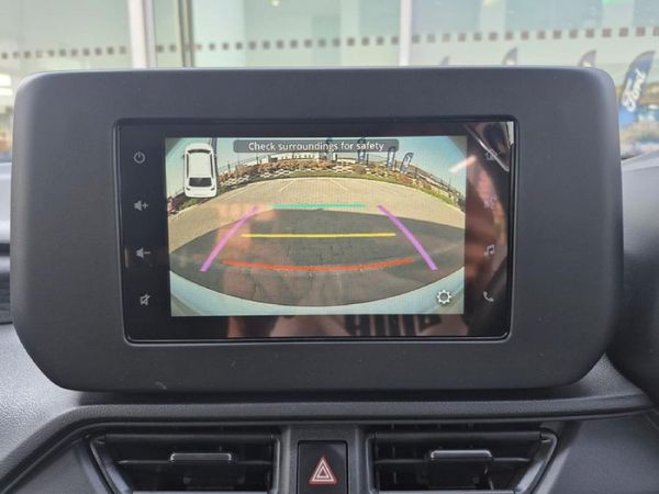 2026-Suzuki-Swift-12-GL image:16