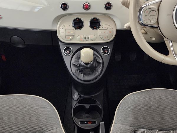 2019-Fiat-500-900T-Twinair-Lounge-Cabriolet image:15