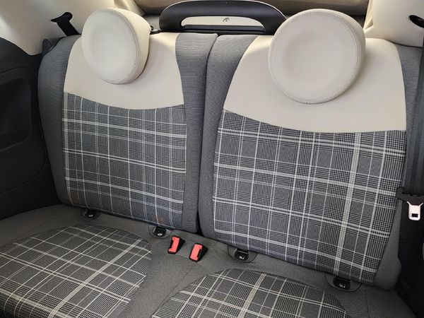 2019-Fiat-500-900T-Twinair-Lounge-Cabriolet image:19