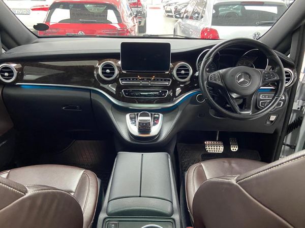 2018-Mercedes-Benz-V-Class-V-250-Bluetec-Auto image:8