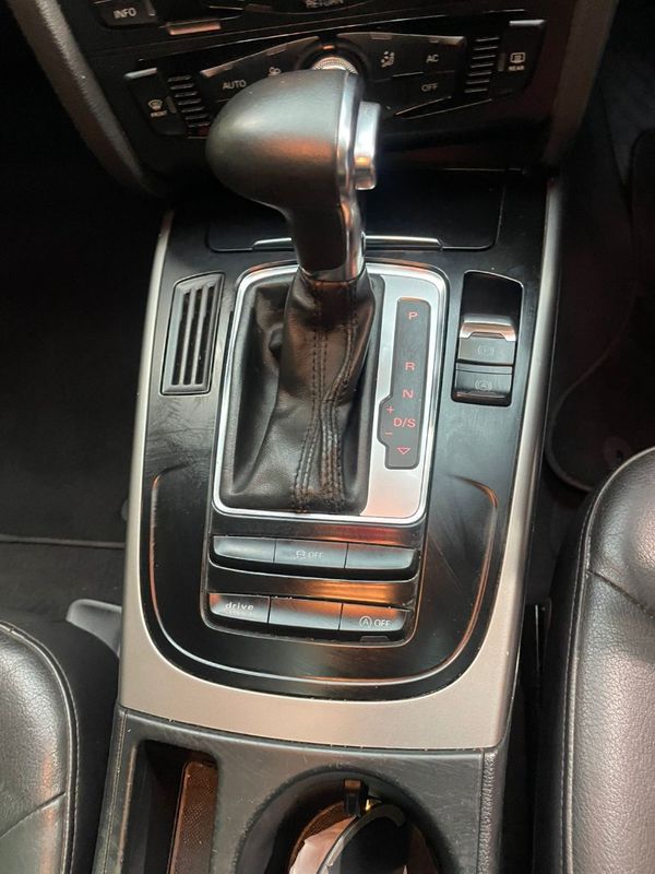 2013-Audi-A4-20T-SE-Auto image:25