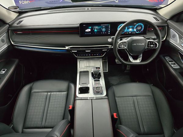 2025-Jetour-X70-Plus-15T-Deluxe image:13