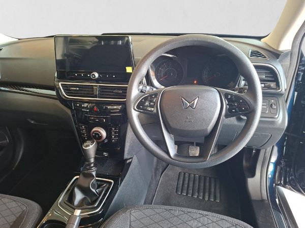 2026-Mahindra-XUV-3XO-12T-MX3 image:13